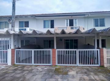 Foto 02 · Sobrado em Guaratuba próximo a praia no Brejatuba - Casa com 3 quartos, 3 salas, 2 banheiros, 2 vaga