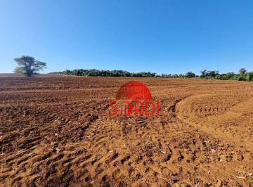 5cd1a57294fd1fb434a1577ea58a1accab22d717 · Fazenda de 23 alqueires