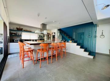 Imagem do Imóvel · Casa em condomínio charmoso na praia de Juquehy.