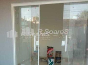 Casa · 86m² · 3 Quartos · 3 Vagas · Casa Linear vazia com três quartos, rua Potirendaba , em Vila Valqueire.