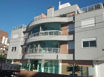 Apartamento de 2 quartos, Florianópolis · Apartamento 2 Suítes na Quadra do Mar-Conforto e Exclusividade.