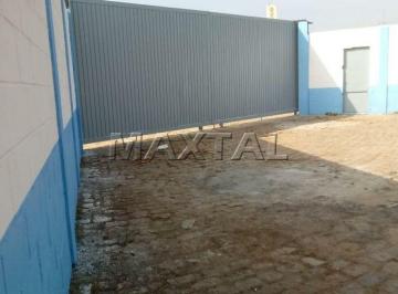 Comercial · 1600m² · 200 Vagas · Galpão em Guarulhos, 14.000 Metros Quadrados, 1600 metros Área Coberta, com 4 banheiros e 200 vagas.