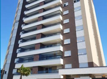 Apartamento · 3 Quartos · Apartamento à venda - no Centro