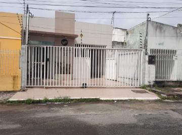Casa · 170m² · 4 Quartos · 4 Vagas · Casa no Bairro Industrial