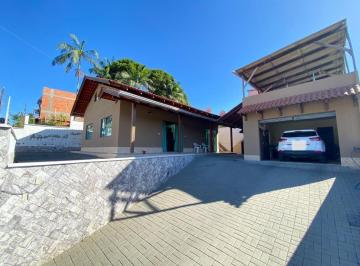 ad5845a429517792ce67c70fd513c7837883035d · Casa a Venda Com 3 Dormitórios - Bairro Vorstad - Blumenau SC | La Vita Imóveis