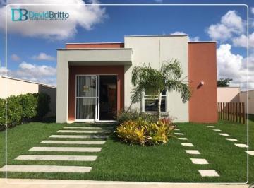 Casa · 60m² · 3 Quartos · 2 Vagas · Reserva Camboriú - Casa 3 Quartos com Suíte no Jardim Brasil - Bairro SIM - Feir