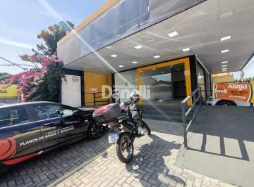 Comercial · 212m² · 6 Vagas · EXCELENTE OPORTUNIDADE DE ESQUINA, IDEAL PARA VOCÊ QUE BUSCA VISIBILIDADE!