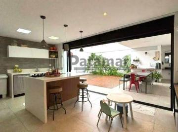 Casa · 172m² · 3 Quartos · 2 Vagas · Sobrado à Venda no Butantã