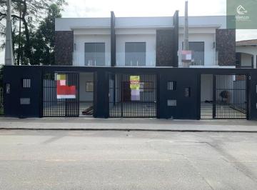 Casa · 13m² · 3 Quartos · 2 Vagas · Casa Geminada no Iririú