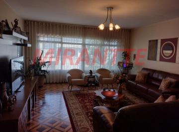 922b2a2a52ea06898adeafcaeb8a17bb.jpg · Sobrado de 258m² com 3 quartos