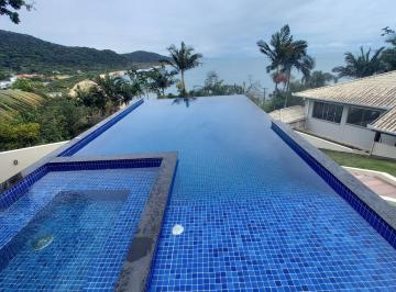 Casa de 4 quartos, Balneário Camboriú · Casa c/ Piscina e Vista à Praia de Taquaras - BC