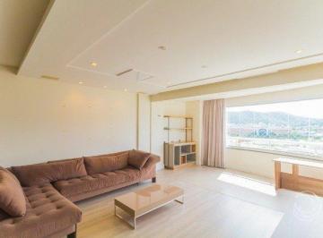 1 · Cobertura Duplex com 3 quartos sendo 1 suíte na Trindade