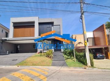 Casa · 300m² · 4 Quartos · 4 Vagas · Casa com 4 Suítes, 4 Vagas e Linda Vista - Condomínio Campos do Conde.