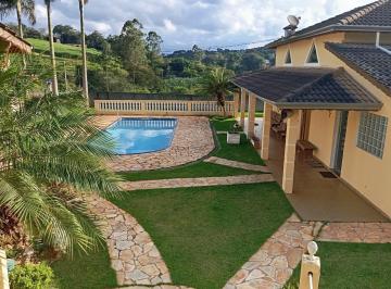 Rural de 4 quartos, Cotia ·  Venda dessa deslumbrante chácara em Cotia, SP, com *1780 m²*.