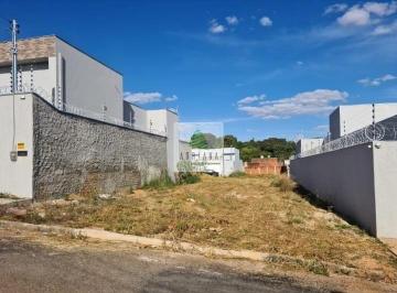 Terreno · Terreno com Área 200 m² excedente localização murado nas laterais