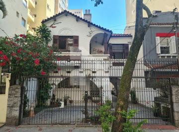 Casa · 250m² · 3 Quartos · 6 Vagas · Casa residencial ou comercial em Higienópolis