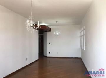 Apartamento · 126m² · 3 Quartos · 2 Vagas · Apartamento no Centro