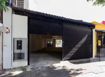 Comercial · 200m² · 3 Vagas · Amplo imóvel com vão livre e varanda para Pacaembu. 3 vagas