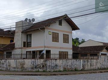 Casa · 214m² · 4 Quartos · 1 Vaga · Casa à venda no bairro Boa Vista - Joinville/SC