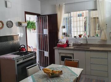 Casa de 3 quartos, São Paulo · Sobrado 3 dorm, 3 banh, 2 vgs na região Butantã.