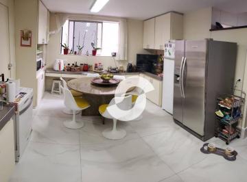 17000916529bcdabc9bb66b08e1a010e3577819a · Apartamento de Alto padrão no Ingá