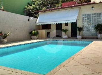 788cf8631cc4f925f40526edf7127fd07c6f38c1 · Casa com 3 dormitórios à venda, 277 m² por R$ 950.000,00 - Itaipu - Niterói/RJ