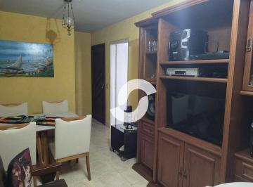 ca33b35d008dfb69af36a74f7c6df2b9a4b947c9 · Apartamento com 2 dormitórios à venda, 62 m² por R$ 250.000,00 - Largo do Barradas - Niterói/RJ