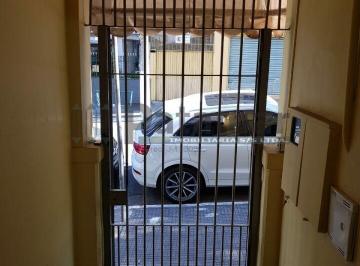 junior · Casa Comercial à Venda ou Locação no Jardim Paulista com 3 Quartos