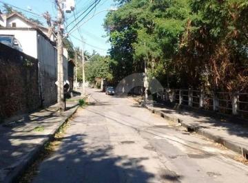 322ba07532cb1dfcc9bd20d7b3b0aced332f8e35 · Amplo terreno em São Francisco