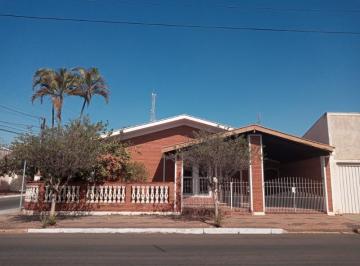 2022/08/dc416cbf2f64a34da174530a252e76bc.jpg · CASA - CENTRO