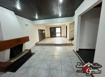 Casa · 350m² · 3 Quartos · 4 Vagas · Casa 3 quartos à venda com 350 m² no bairro Centro, em PELOTAS - RS