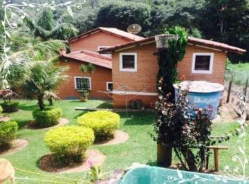 Casa de 5 quartos, Mairiporã · Casa à venda em Mairiporã