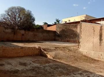 2022/08/7a0f78110a30a6cebd02221e6ef1ebb9.jpg · TERRENO - CENTRO
