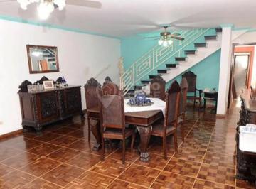 Casa · 400m² · 4 Quartos · 3 Vagas · Sobrado á venda no bairro Campo Belo com 4 quartos, 1 suíte e 3 vagas