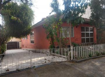 Casa de 3 quartos, São Paulo · Casa térrea residencial/ comercial Ideal para incorporação imobiliária. 