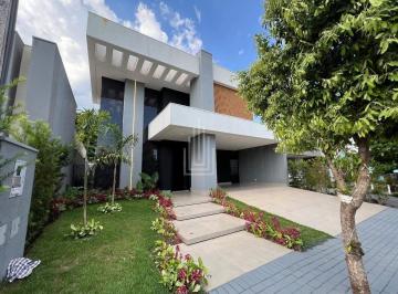 Casa · 243m² · 2 Quartos · 2 Vagas · Casa à venda no Condomínio Safira em Foz do Iguaçu