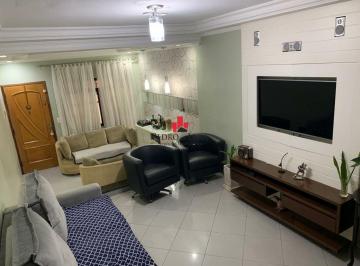 Casa · 220m² · 2 Quartos · 2 Vagas · Sobrado Frontal com 2 quartos sendo 1 suíte em Ermelino Matarazzo