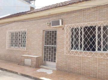 Casa · 70m² · 3 Quartos · Excelente Casa em Ramos de Três Quartos -Venda
