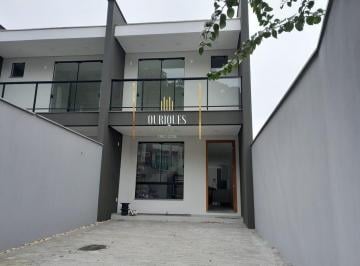 31c2mpk2nmrintkzzdi2ywvi_md · Belíssimo Sobrado no Loteamento Santos Dumont com 115m², 3 quartos sendo 1suíte.