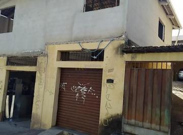 94889_30-1_180813.jpg · CASA COM DUAS MORADIAS E UMA  LOJA, BEM LOCALIZADA 
