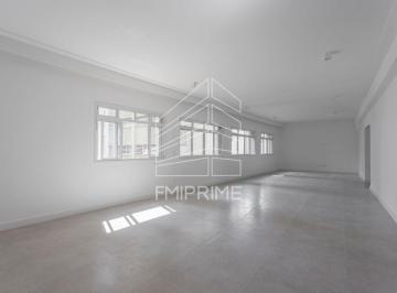Apartamento · 225m² · 3 Quartos · 2 Vagas · VENDA - Lindo apartamento com 209m2, 3 dormitórios (sendo 1 suíte ) com Walk-in closet , 2 vagas