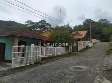 Casa · 160m² · 4 Quartos · 2 Vagas · Casa em Rua Durval Pires da Cunha - Sambaqui - Florianópolis/SC