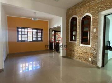 Casa · 212m² · 3 Quartos · 2 Vagas · Casa à venda, 3 quartos, 2 suítes, 2 vagas, LOURDES - ITAUNA/MG