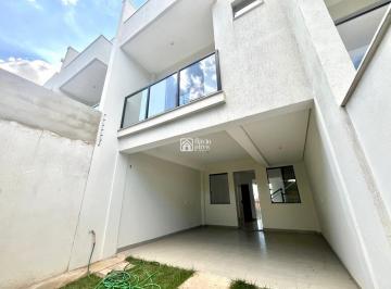 Casa · 117m² · 3 Quartos · Casa à venda - no Centro