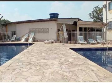 Apartamento · 2 Quartos · 1 Vaga · Apartamento : / Residencial / Pechincha