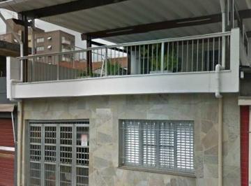 Casa · 130m² · 2 Quartos · 1 Vaga · Sobrado em Avenida Senador José Ermírio de Moraes - Tremembé - São Paulo/SP
