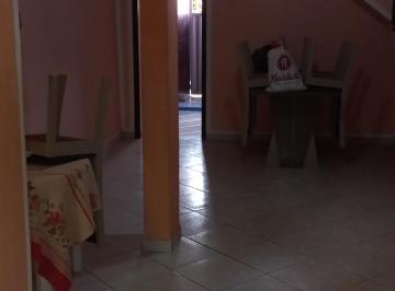 Sala · Casa 4/4 com 2 Suítes e Garagem no Matatu de Brotas