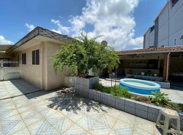Casa · 224m² · 3 Quartos · 5 Vagas · Casa à venda no Jardim Independência em São Vicente.