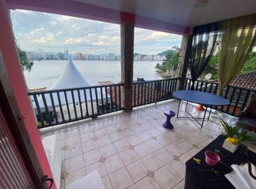 Casa · 358m² · 5 Quartos · 3 Vagas · Sobrado à venda no Parque Prainha em São Vicente.