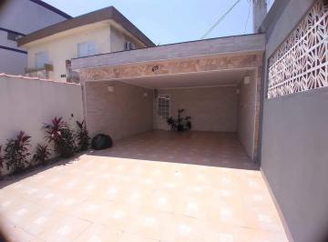 Casa · 203m² · 5 Quartos · 4 Vagas · Casa à venda no Parque São Vicente em São Vicente.